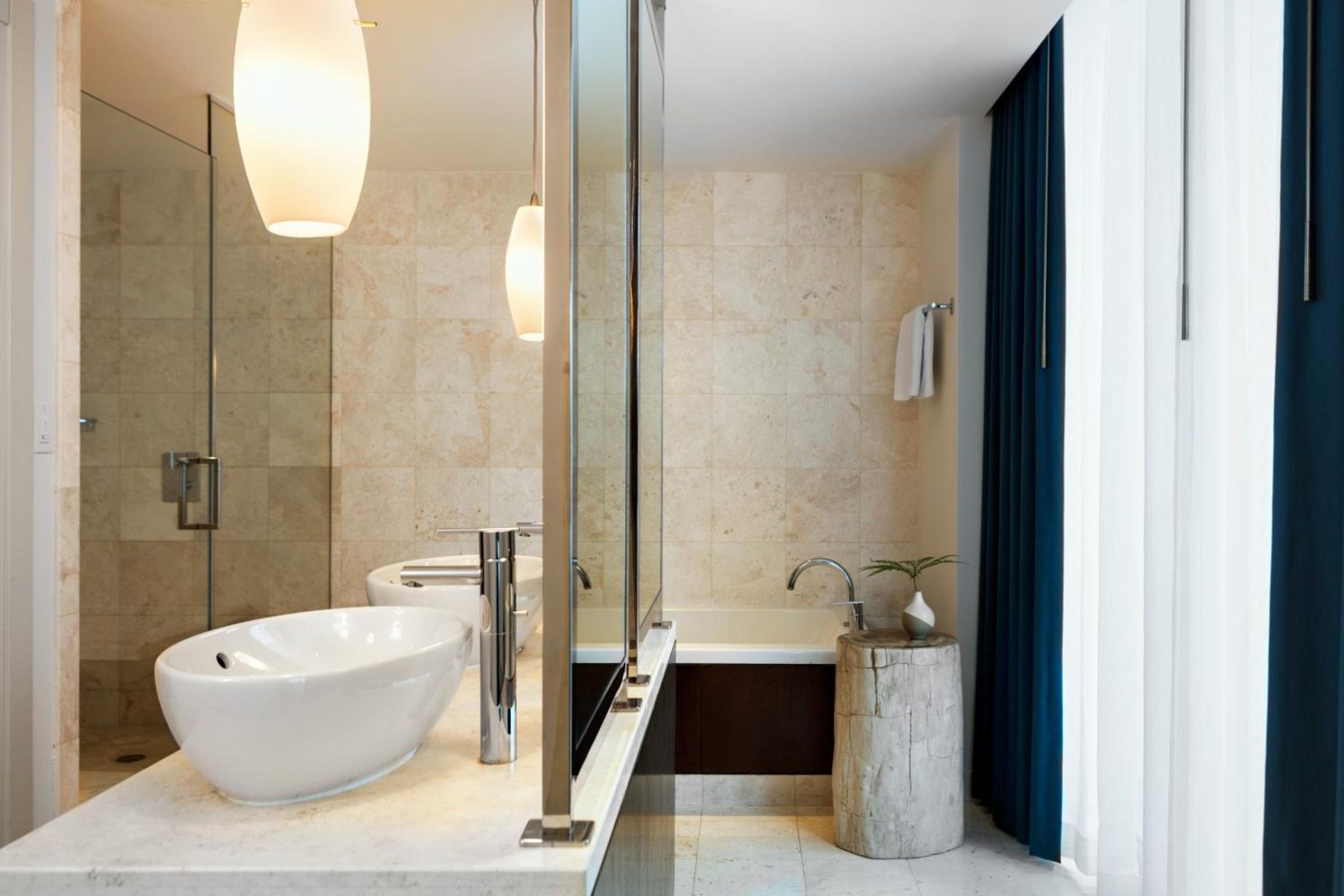 Kimpton EPIC Hotel by IHG — photo 4