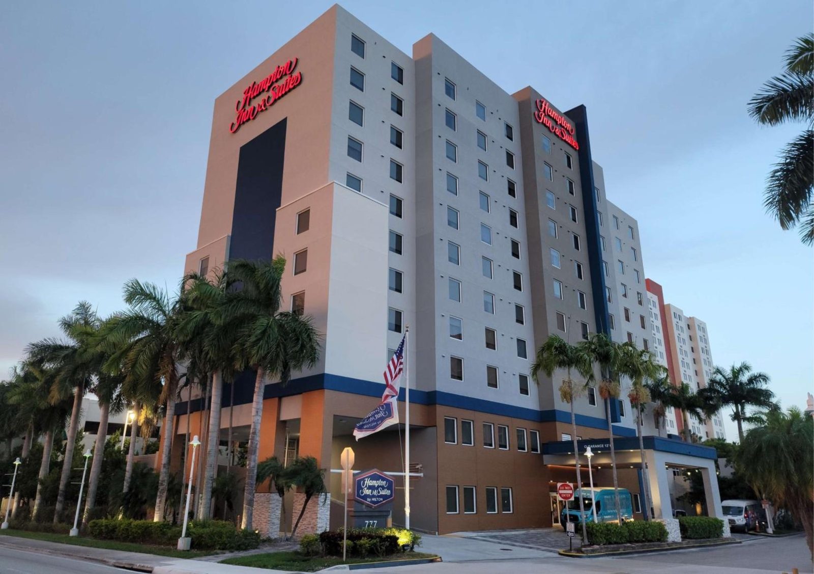Hampton Inn & Suites Miami Airport South/Blue Lagoon — photo 2