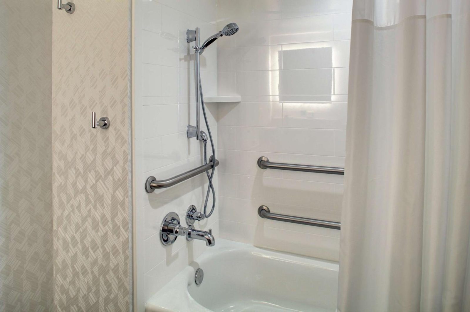 Hampton Inn & Suites Miami Airport South/Blue Lagoon — photo 5