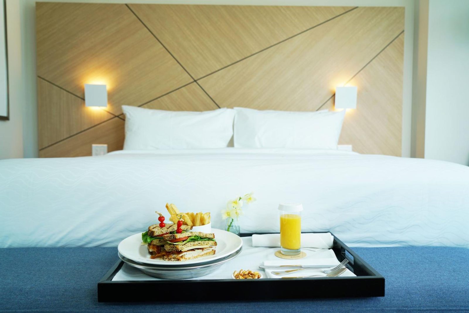 Novotel Miami Brickell — photo 7